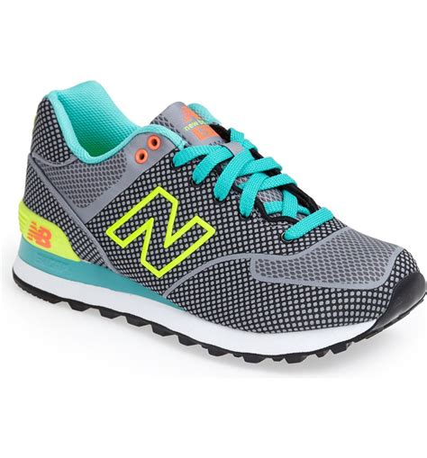 new balance 574 women's clearance.